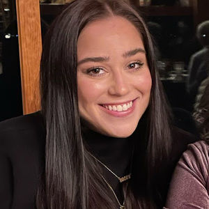 Meet your Posher, Camille